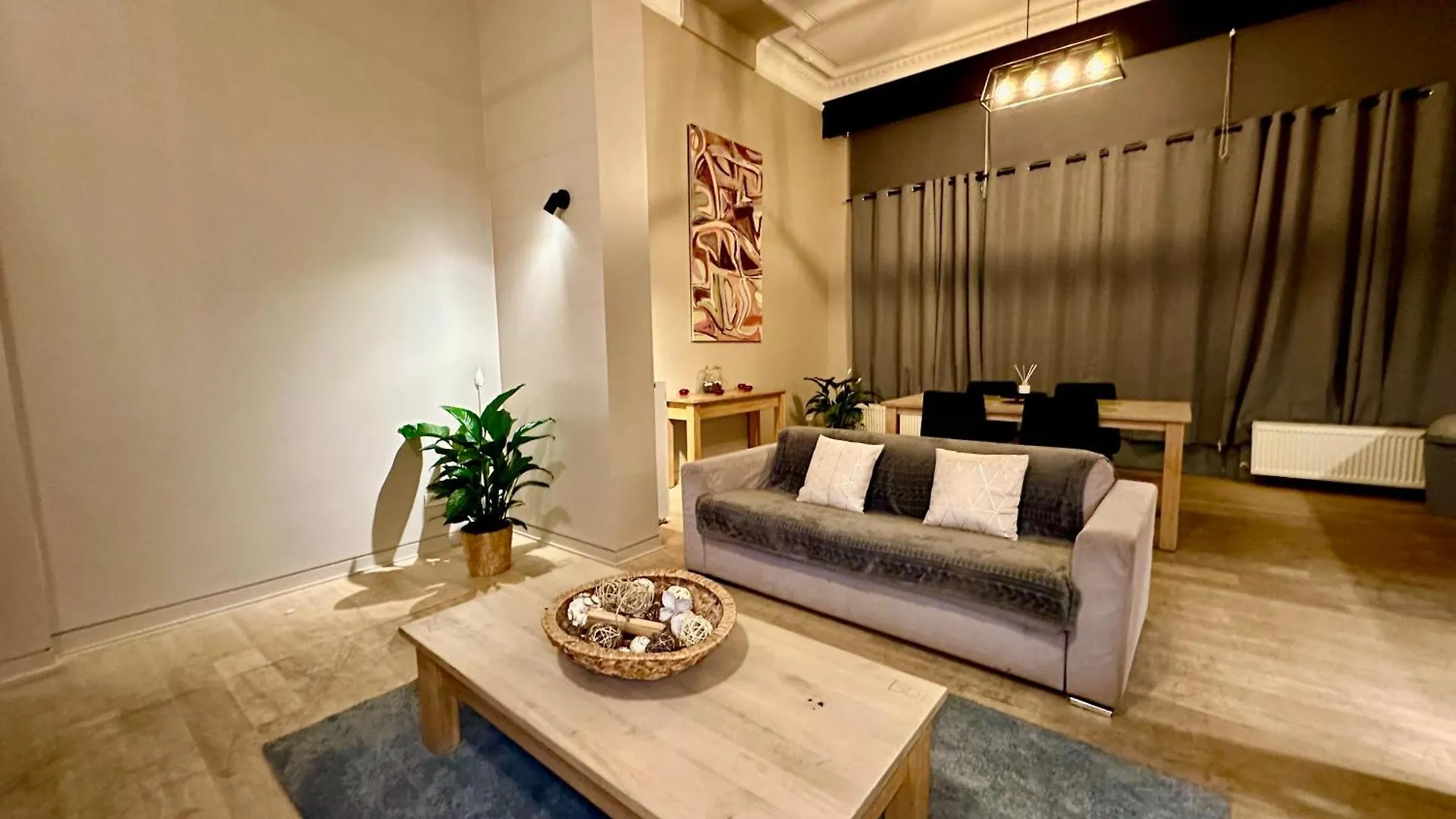 Apartamento Luxury Suites Castel Antuérpia